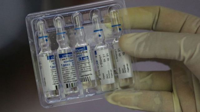 Тя е с ефикасност от 79 4 Русия регистрира еднокомпонентна ваксина