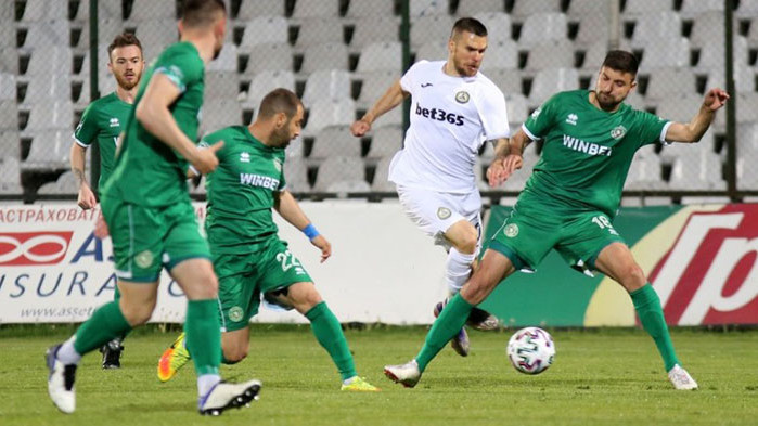 Славия постигна успех в битката за оцеляване – 2:0 над