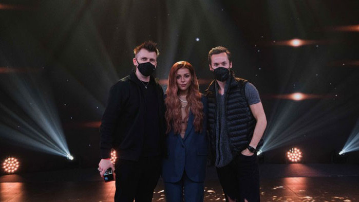 Виктория работи със сценичния режисьор на Little Mix и Дуа Липа за Евровизия 2021