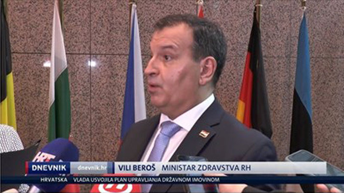 Министърът на здравеопазването на Хърватия Вили Берош днес ваксинира граждани