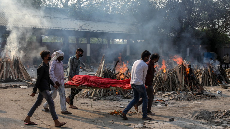 COVID-19: Индия отново с над 400 хил. заразени и над 4000 починали