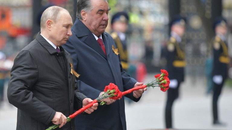 Путин от Чеврения площад: Русия ще защитава твърдо националните си интереси (ВИДЕО)