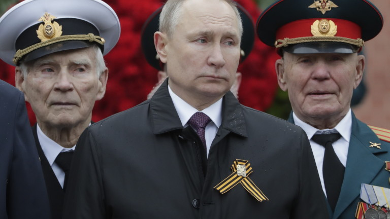 Путин от Чеврения площад: Русия ще защитава твърдо националните си интереси (ВИДЕО)