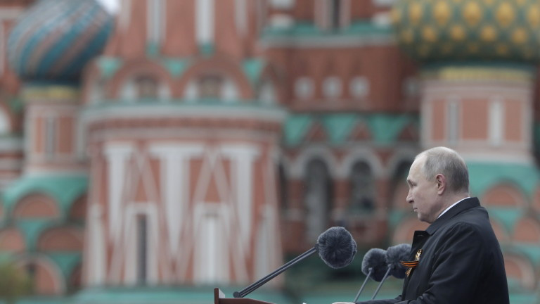 Руският президент Владимир Путин обеща, че Русия твърдо щяла да защитава