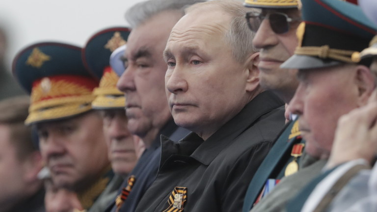 Путин от Чеврения площад: Русия ще защитава твърдо националните си интереси (ВИДЕО)