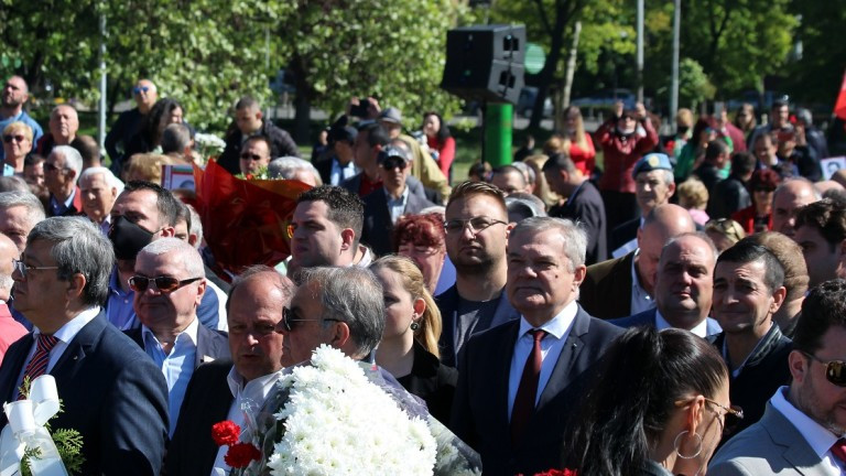 БСП и АБВ се кланят пред ПСА с руския посланик, 9 май бил преди всичко Ден на победата