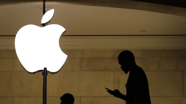 Apple отчете рекордно тримесечие и продължава да увеличава приходите и