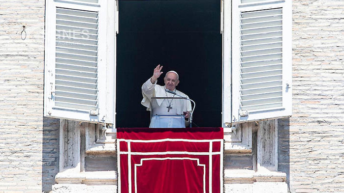 Папа Франциск призова днес да се сложи край на насилието