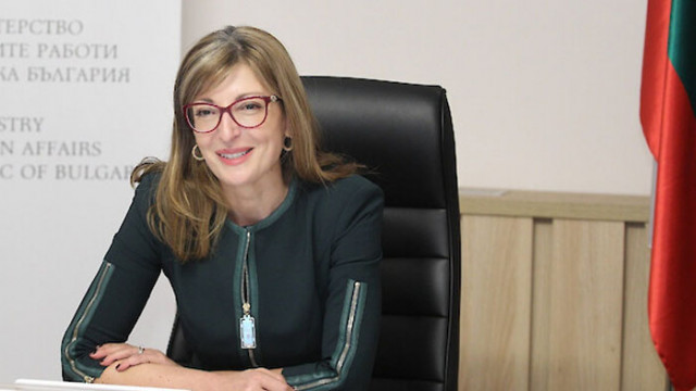 Вицепремиерът и министър на външните работи в оставка Екатерина Захариева