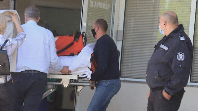 Тежко остава състоянието на Владимир Каролев който е с контузии