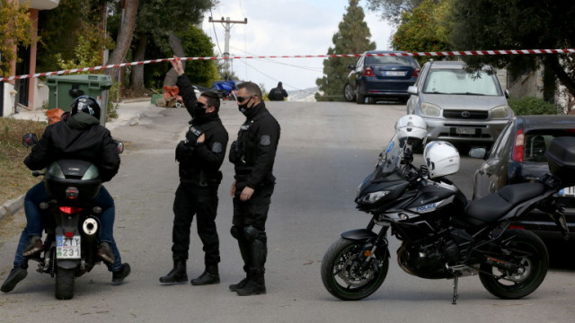 Гръцкото правителство обяви че ще премахне забраната за пътуване между регионите