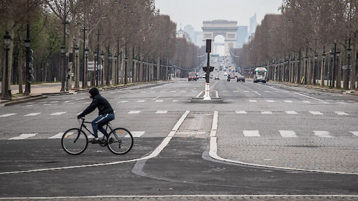Ограничават автомобилния трафик в центъра на Париж