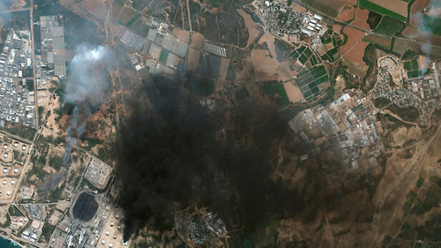 Израелските военновъздушни сили с подкрепата на сухопътни части не влезли