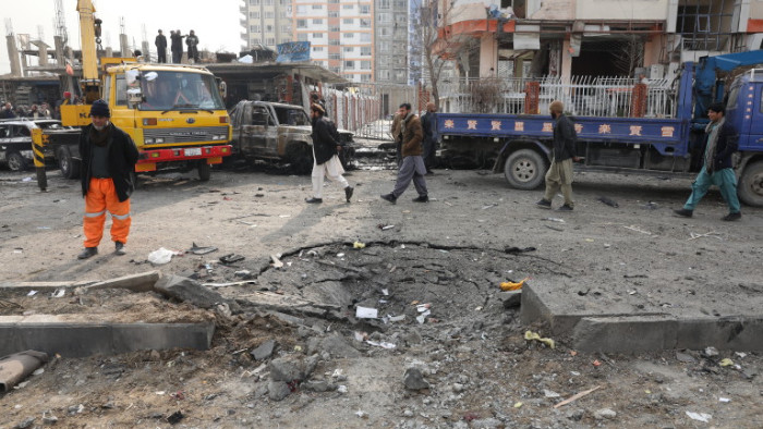 Най-малко 12 загинали при експлозия в джамия в Афганистан