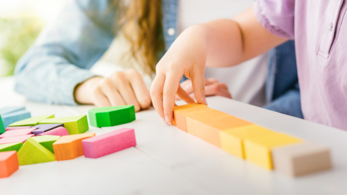 838 самостоятелни детски ясли и яслени групи в състава на