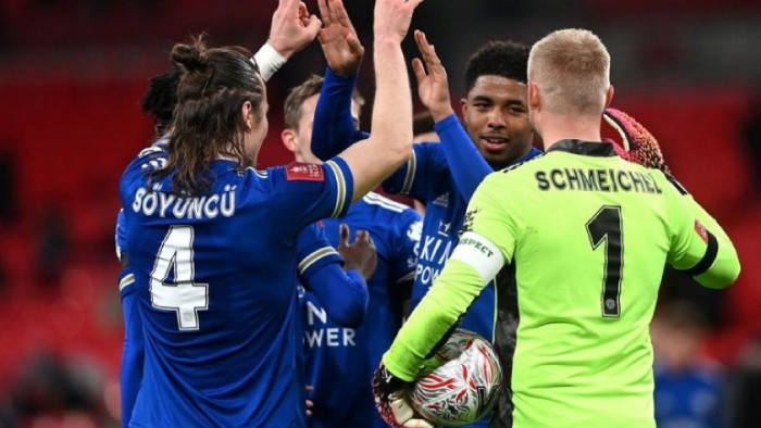 Отборът на Лестър завоюва за първи път в историята си