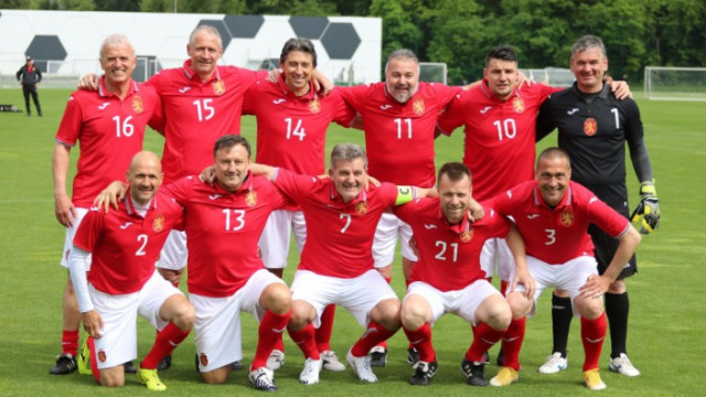 Сборен отбор от български футболни легенди победи гранда на сръбския