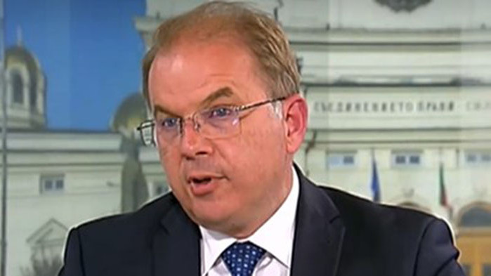 Никой не е останал в историята с ревизии. Останали са