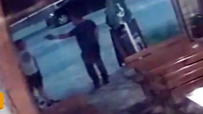 Мъжът, прострелял момче в Плевен, решил да го сплаши заради дъщеря си