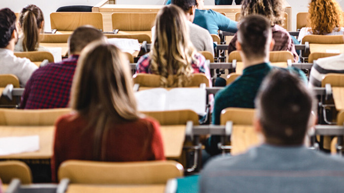 Само няма да бъдат в училище, това може да се