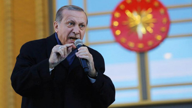 Президентът на Турция Реджеп Тайип Ердоган обвини днес американския си колега