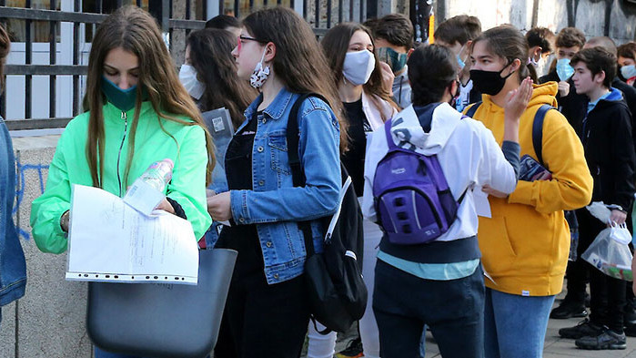 Матури: Близо 50 хиляди зрелостници ще се явят на изпити