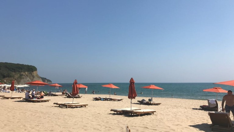 Към днешна дата няма как чадърите на плажа да са
