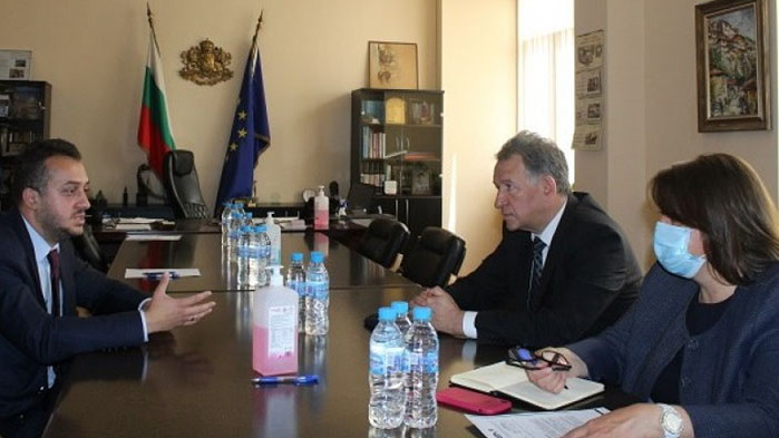 Д-р Стойчо Кацаров се срещна с и. д. ръководител на