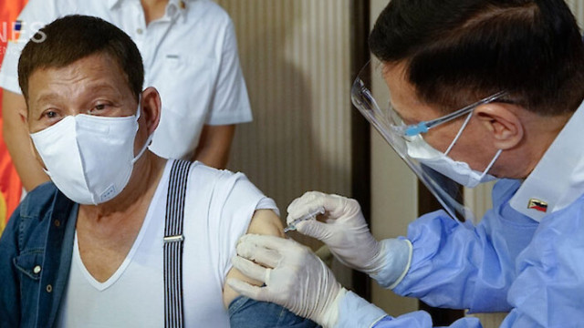 Президентът на Филипините Родриго Дутерте забрани избора на ваксина