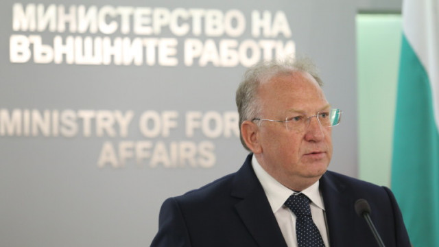 Служебният министър на външните работи Светлан Стоев изрази сериозно безпокойство