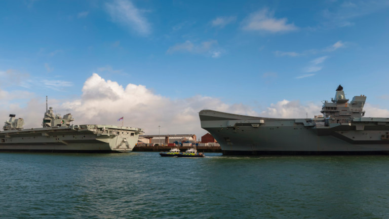 Британският самолетоносач HMS Queen Elizabeth ще се присъедини към френския
