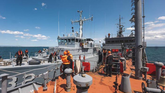 На 19 май корабите участващи в учението успешно изпълниха поставяне