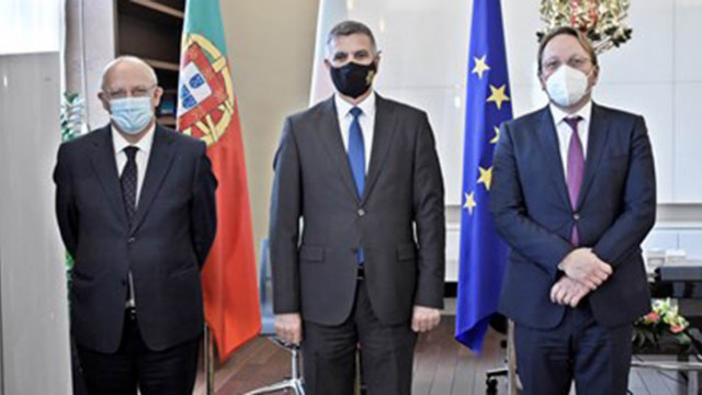 Министър–председателят Стефан Янев проведе среща с министъра на външните работи