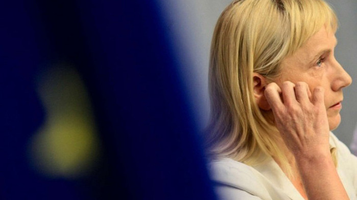 И Елена Йончева яхна „подслушванията“