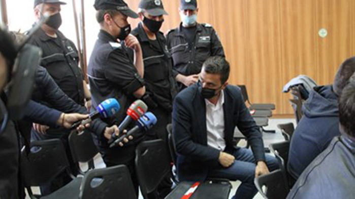 - Съдът не намери доказателства Самуил Хаджиев да е подготвял
