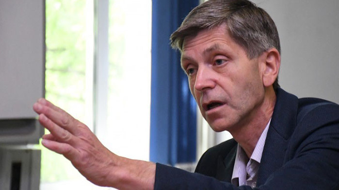 Ляв съюз за чиста и свята република“ се регистрира в