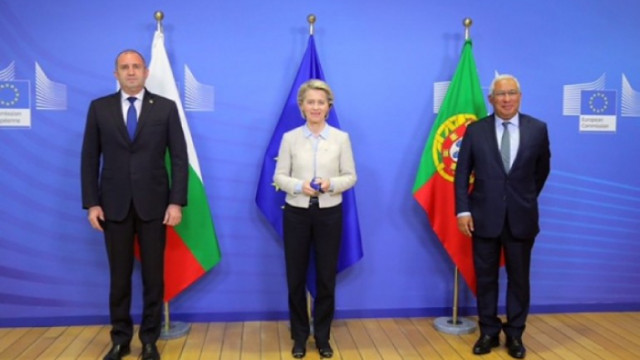 Държавният глава Румен Радев представлява България на срещата на върха
