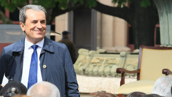 Служебният премиер канил и Иван Костов, но той му отказал