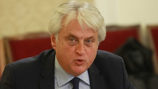 Достъпът на Бойко Рашков до класифицирана информация е отнет, потвърди ДКСИ