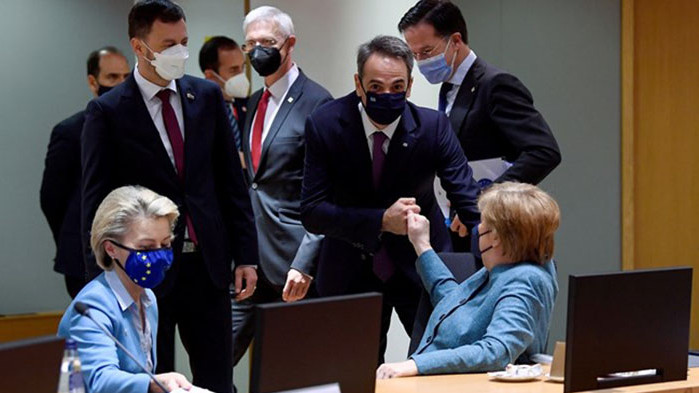 Представиха европейския цифров сертификат в Атина