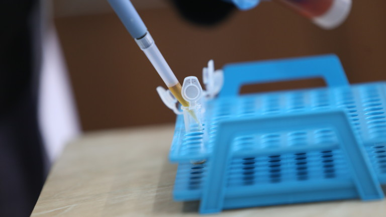 Жена от София ще съди столична лаборатория заради сгрешен резултат.