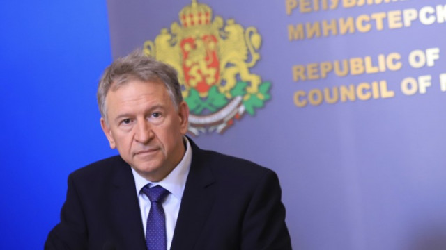 Здравният министър Стойчо Кацаров поиска от Националният център по обществено