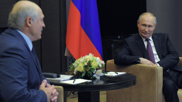 Руският президент Владимир Путин предложи на белоруския си колега Александър Лукашенко подкрепа в