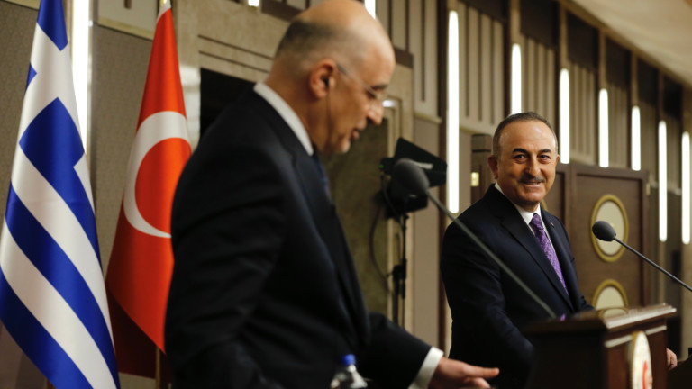 Помаци от гръцка Тракия обявиха Чавушоглу за "персона нон грата"