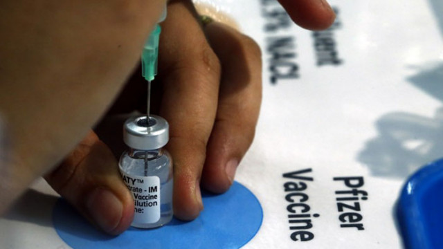 Днес в България ще пристигне нова пратка с ваксини на