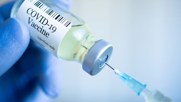 Хората без ваксини за коронавирус продължават да губят права. Последният