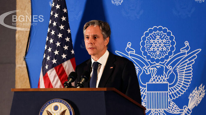 Държавният секретар на САЩ Антъни Блинкен в телефонен разговор с