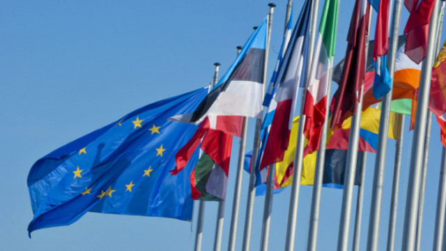 Европейският съюз огласи 74 съвместни инициативи за укрепване на партньорството с НАТО  те