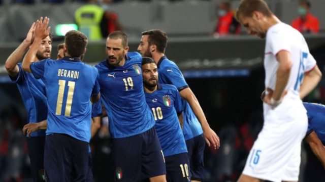 Италия победи Чехия с категоричното 4 0 във втората си контрола