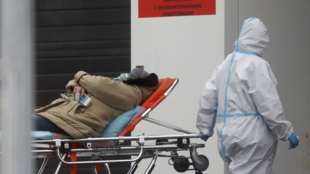 През април 2021 г в Русия са починали болни от COVID
